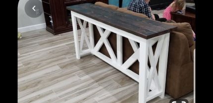 Entryway/Couch Table