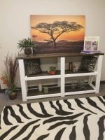 Cathys Table - Image 3